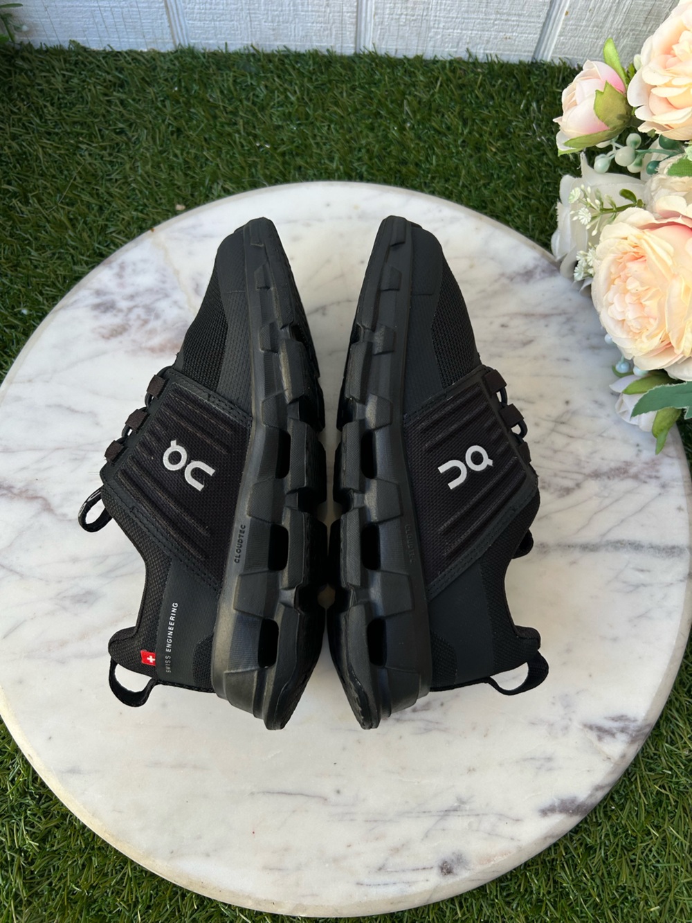 On Running Kids' Cloudswift Running Shoe all black
size 12 unisex, gently used - Picture 13 of 16
